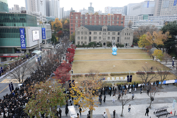 중앙대학교 서울캠퍼스에서 실시된 ‘2026학년도 논술고사’ 현장 모습 /사진제공=중앙대©팝콘뉴스