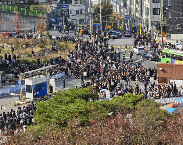 중앙대학교 서울캠퍼스에서 실시된 ‘2026학년도 논술고사’ 현장 모습 /사진제공=중앙대©팝콘뉴스